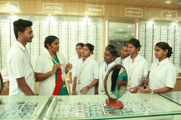 Observation of the patient in operation theatre